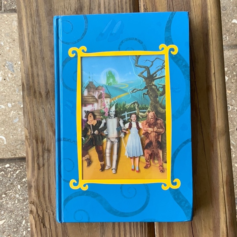Wizard of Oz Diary Notebook Journal Blank Pages Dorothy Tin man Scarecrow Lion